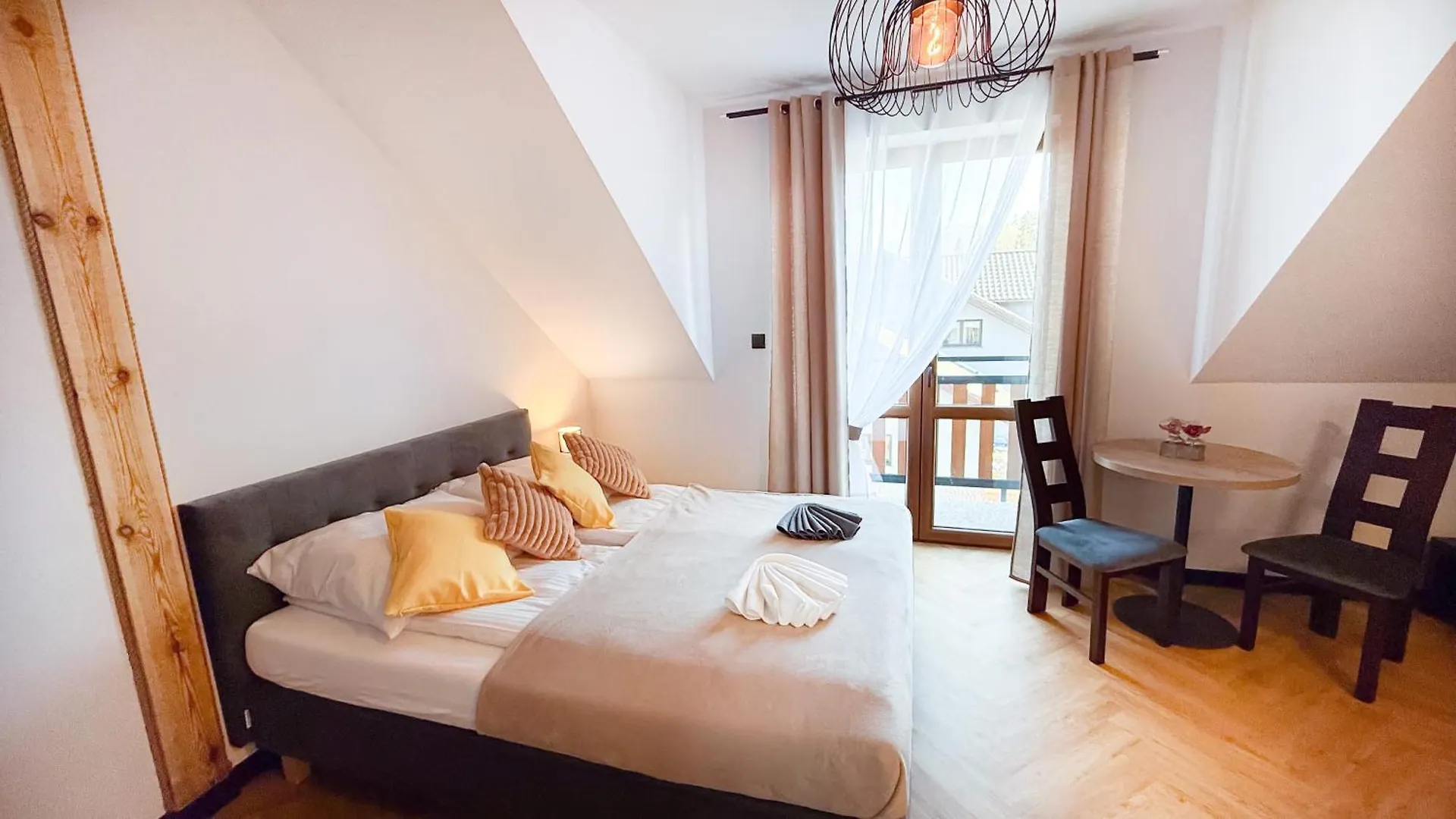 Apartamenty Benjamin Szklarska Poreba Guest house