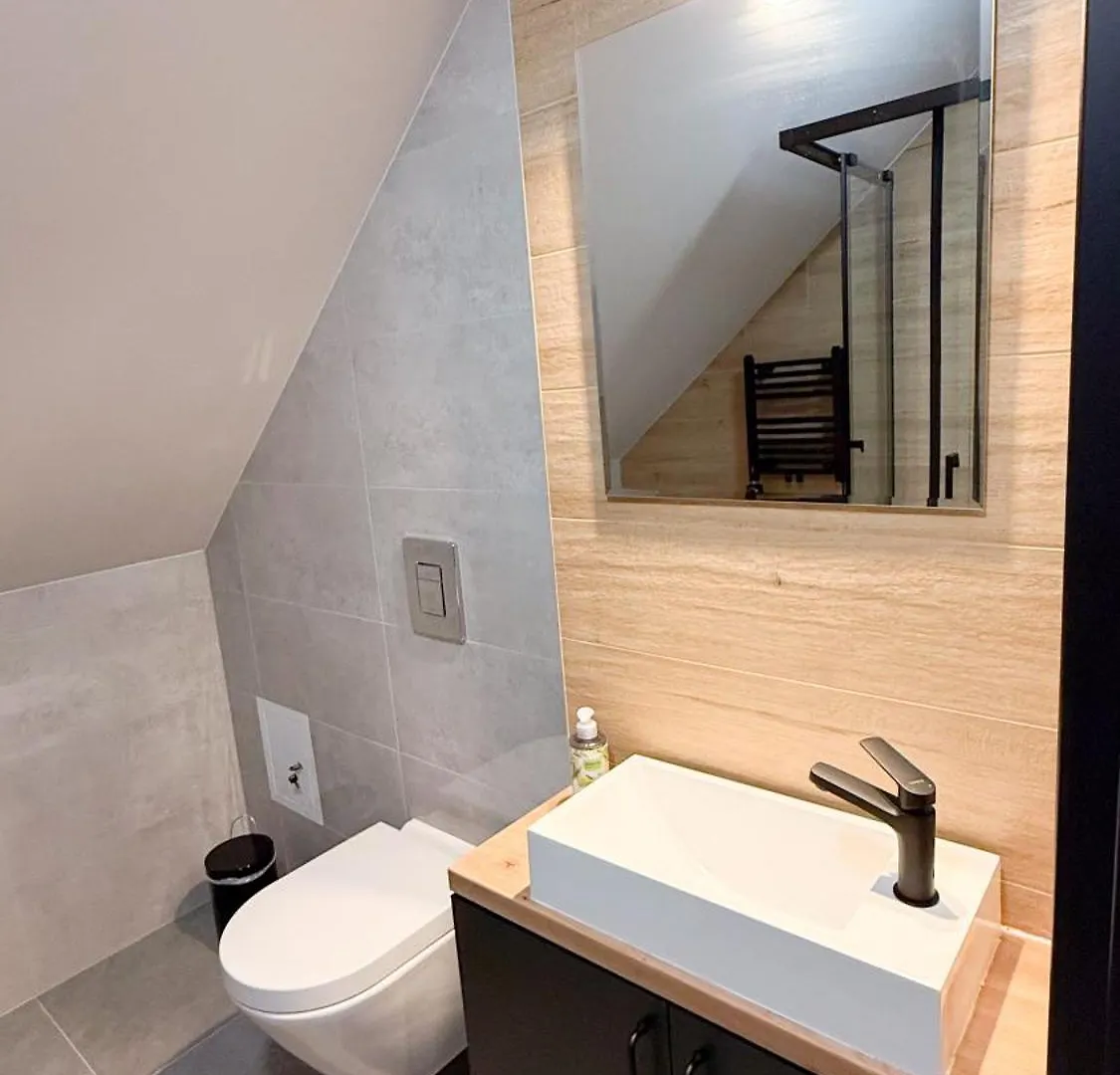 Apartamenty Benjamin Szklarska Poreba Guest house